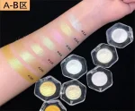 Reflective pigment creating a changing color appearance