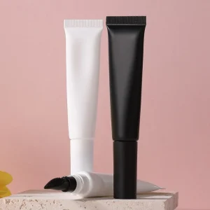 Clear eyebrow styling gel with a slim precision applicator