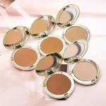 Face contour product with a finely pressed powder texture