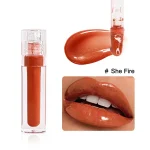 Radiant lip color with a wet-look effect