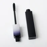 Eyelash makeup for a modern color cosmetics range