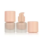 Liquid face cosmetic with an easy-to-blend texture