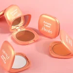 Face powder compact with a clean modern design